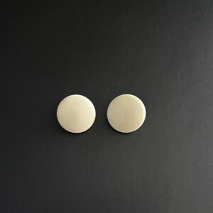 Vintage Cream Round Clip On Earrings